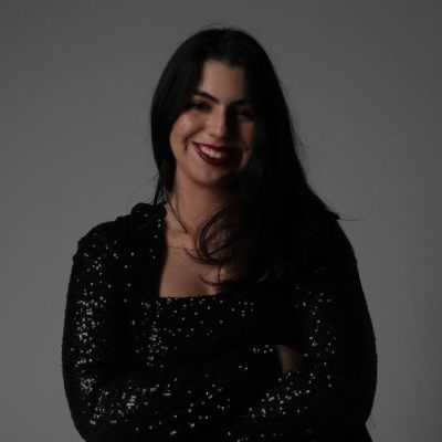  Laura Mello Silveira