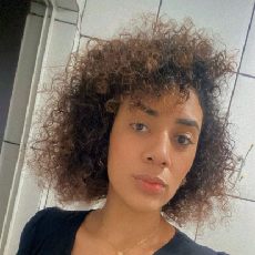 Suellen Suany